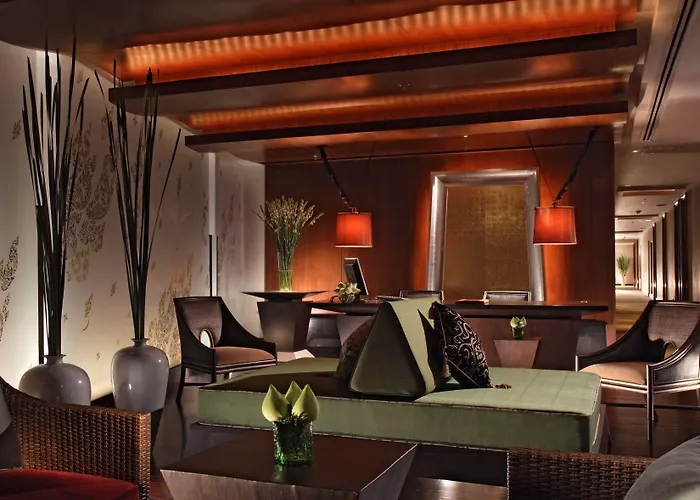 The Westin Grande Sukhumvit, Hotel 5*